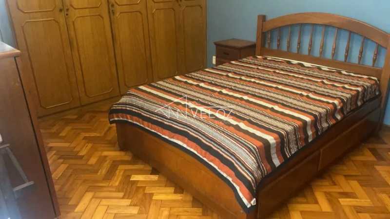 Apartamento à venda com 3 quartos, 95m² - Foto 8