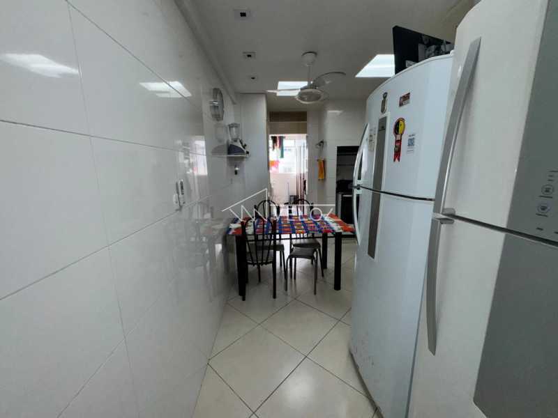 Apartamento à venda com 4 quartos, 137m² - Foto 11