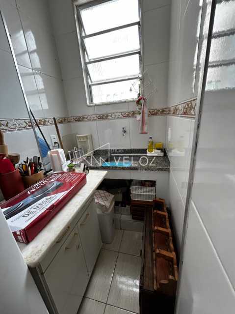 Apartamento à venda com 1 quarto, 47m² - Foto 6