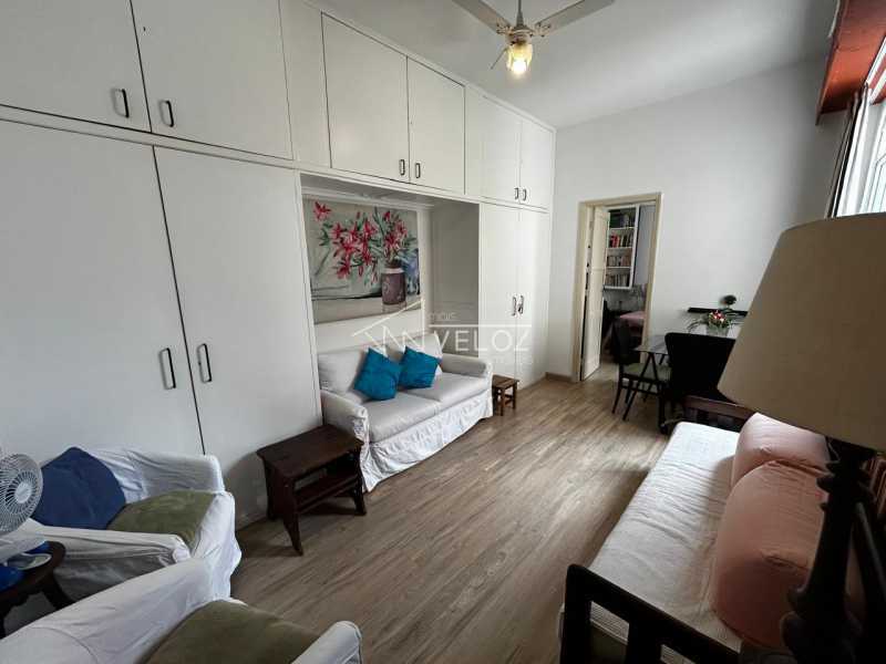 Apartamento à venda com 1 quarto, 47m² - Foto 8