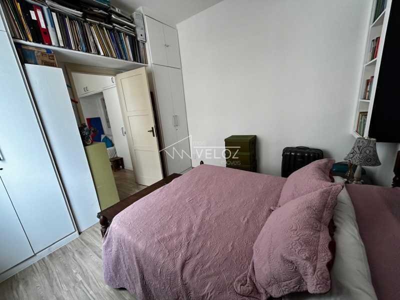 Apartamento à venda com 1 quarto, 47m² - Foto 25