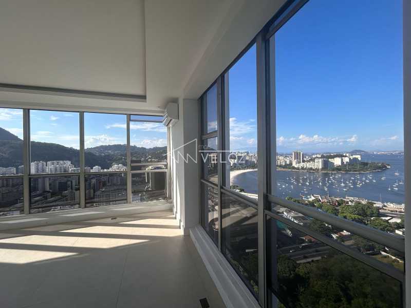 Apartamento à venda com 4 quartos, 164m² - Foto 1