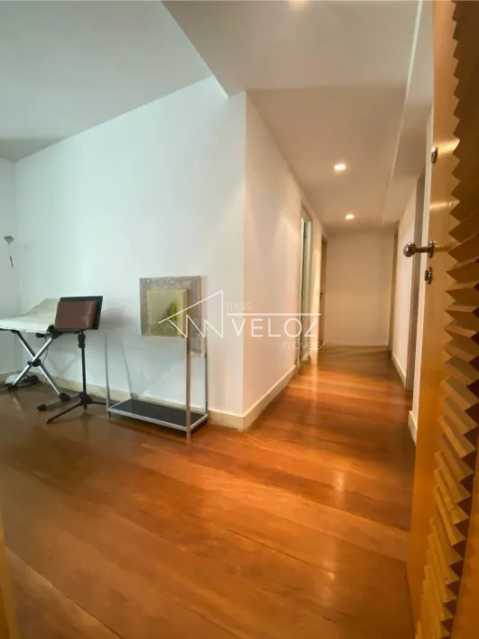 Apartamento à venda com 4 quartos, 130m² - Foto 3