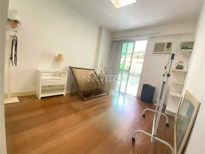 Apartamento à venda com 4 quartos, 130m² - Foto 4