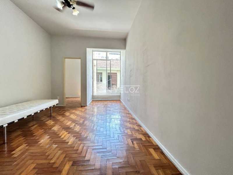 Apartamento à venda com 2 quartos, 72m² - Foto 14