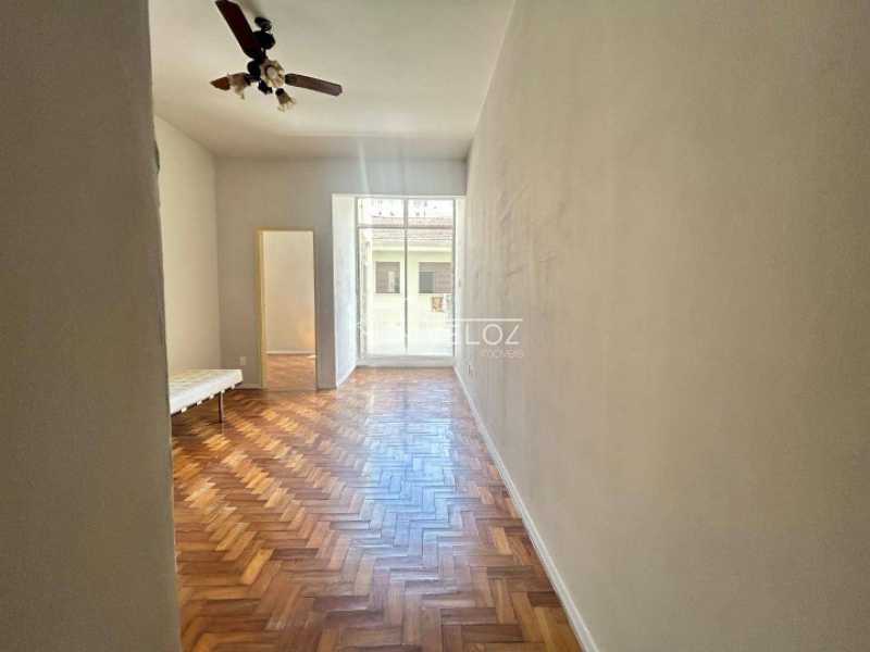 Apartamento à venda com 2 quartos, 72m² - Foto 24