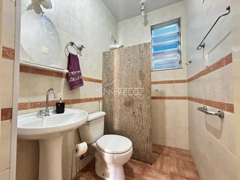 Apartamento à venda com 2 quartos, 72m² - Foto 25