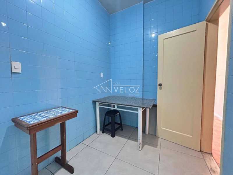 Apartamento à venda com 2 quartos, 72m² - Foto 28