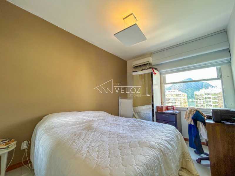 Apartamento à venda com 3 quartos, 130m² - Foto 19