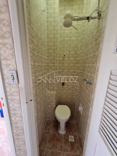 Apartamento à venda com 2 quartos, 67m² - Foto 11