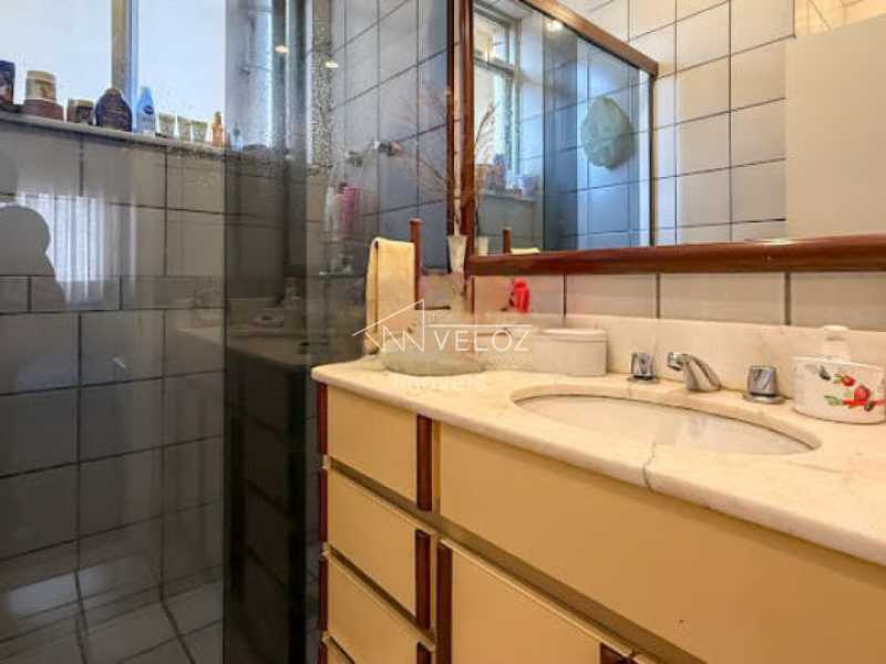Cobertura à venda com 4 quartos, 247m² - Foto 5
