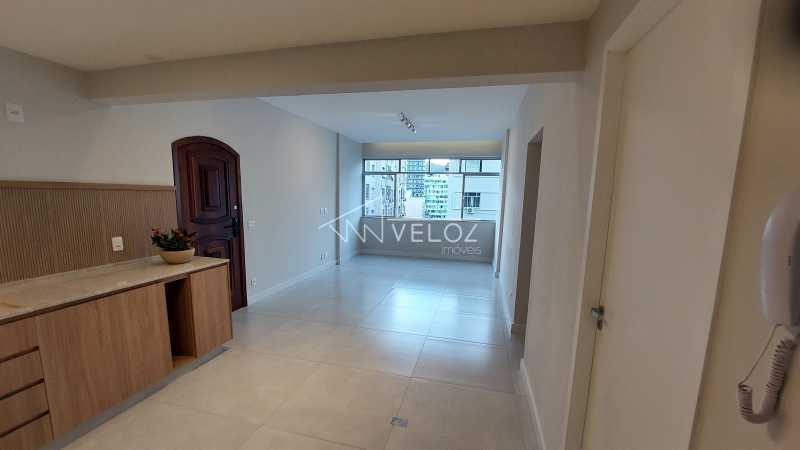 Apartamento à venda com 3 quartos, 97m² - Foto 1