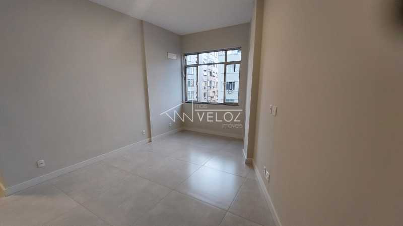 Apartamento à venda com 3 quartos, 97m² - Foto 17