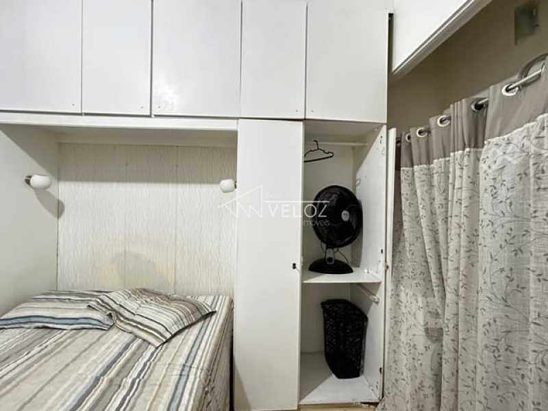 Apartamento à venda com 1 quarto, 32m² - Foto 7