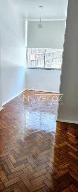 Apartamento à venda com 1 quarto, 47m² - Foto 16