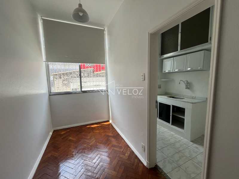 Apartamento à venda com 1 quarto, 47m² - Foto 3