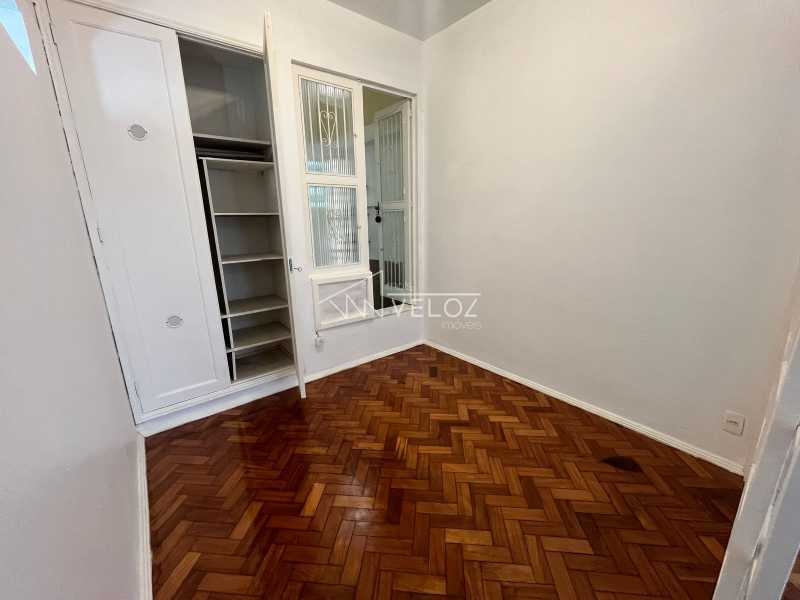 Apartamento à venda com 1 quarto, 47m² - Foto 4