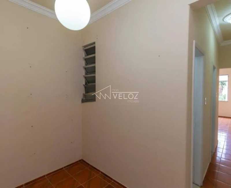 Kitnet e Studio à venda com 1 quarto, 31m² - Foto 2