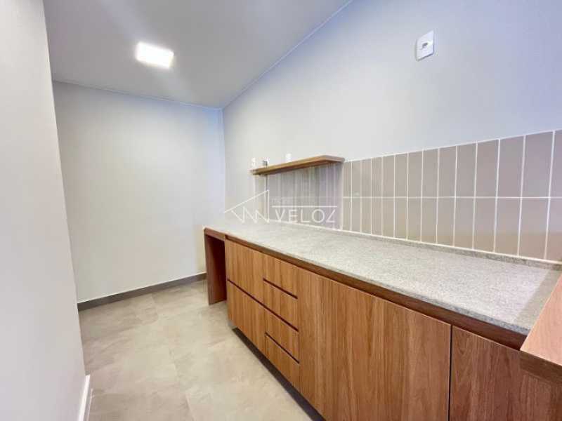 Apartamento à venda com 3 quartos, 95m² - Foto 13