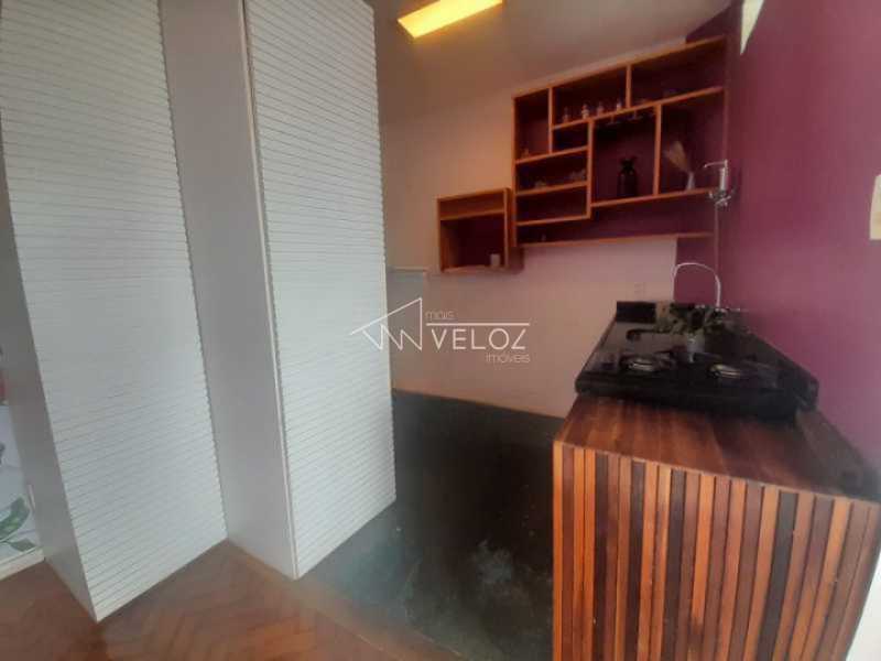 Apartamento à venda com 1 quarto, 27m² - Foto 11