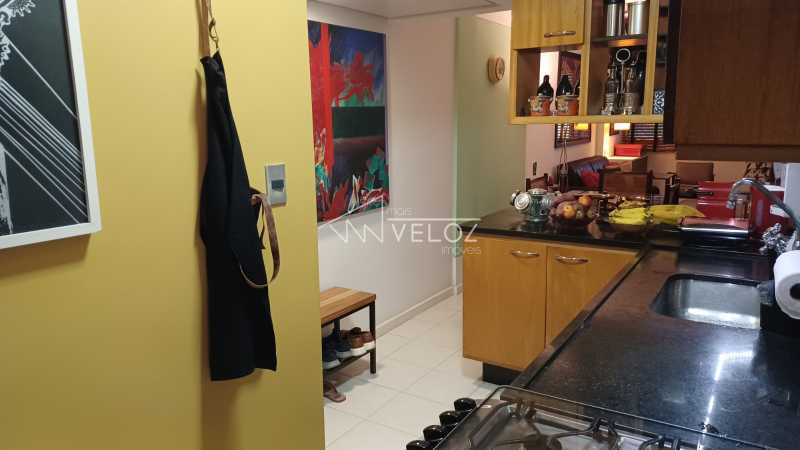 Apartamento à venda com 2 quartos, 56m² - Foto 19