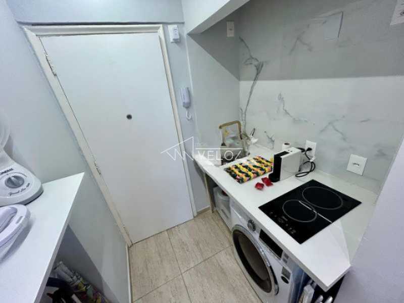 Apartamento à venda com 1 quarto, 30m² - Foto 11