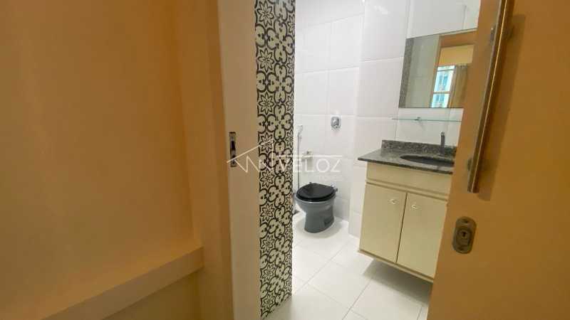 Apartamento à venda com 2 quartos, 98m² - Foto 17