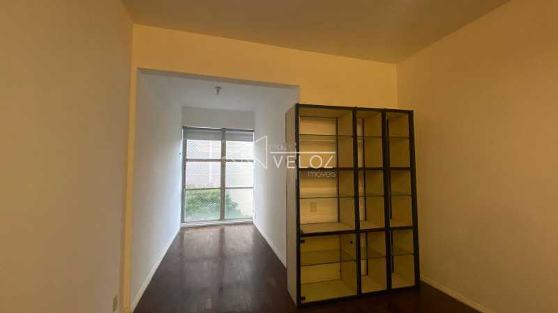 Apartamento à venda com 2 quartos, 98m² - Foto 3