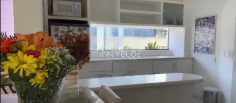 Cobertura à venda com 3 quartos, 200m² - Foto 17