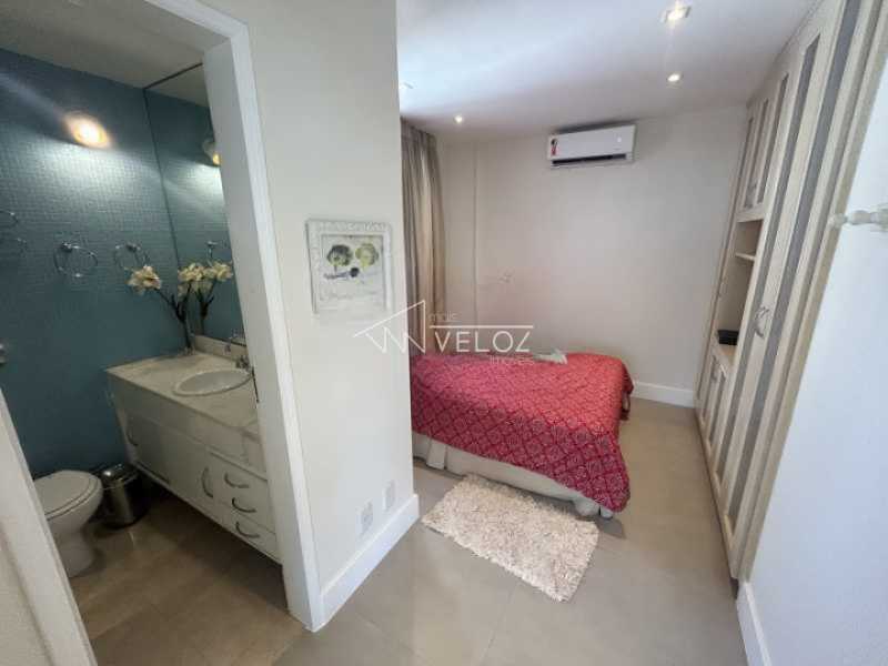 Cobertura à venda com 4 quartos, 200m² - Foto 7