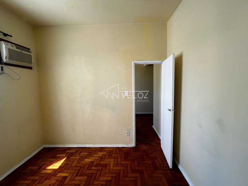 Apartamento à venda com 1 quarto, 32m² - Foto 8