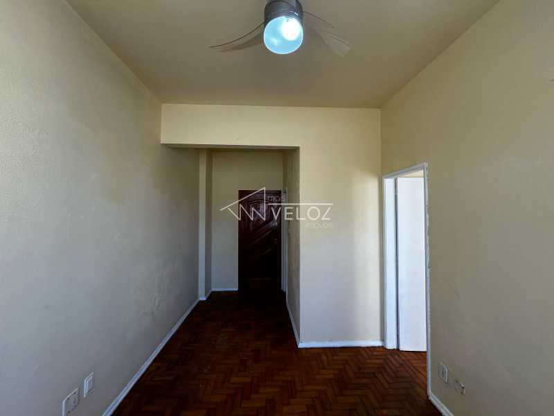 Apartamento à venda com 1 quarto, 32m² - Foto 10