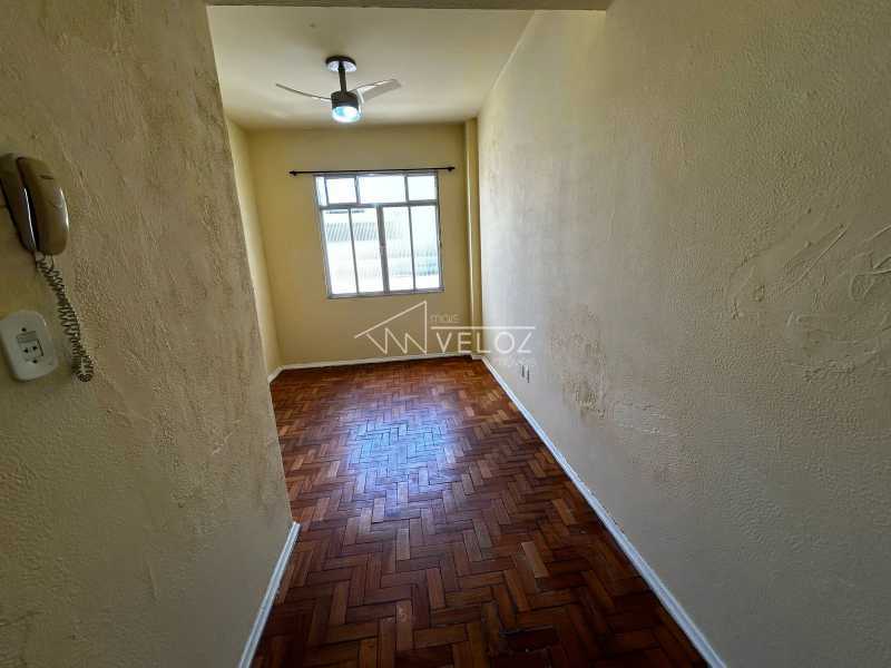 Apartamento à venda com 1 quarto, 32m² - Foto 14