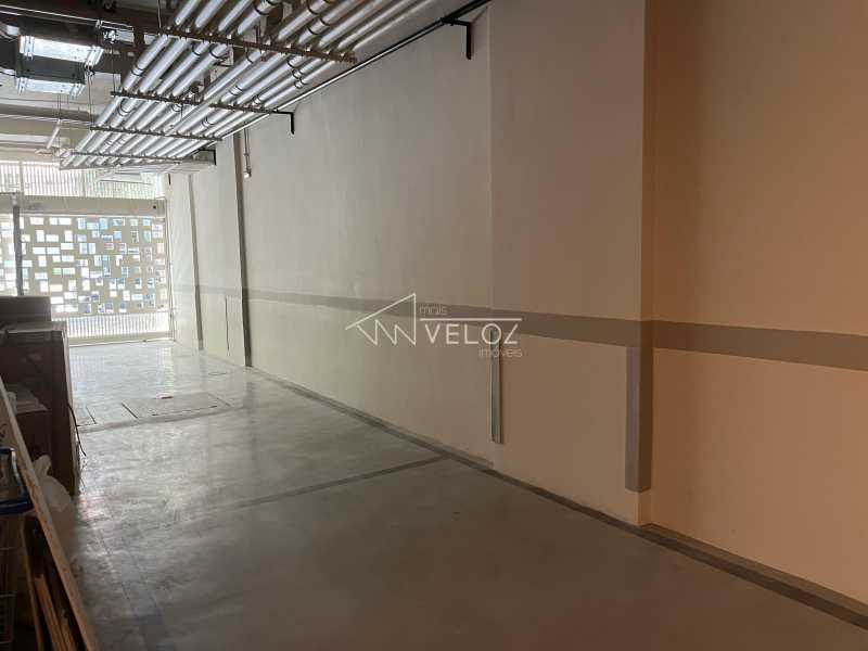 Apartamento à venda com 1 quarto, 41m² - Foto 11