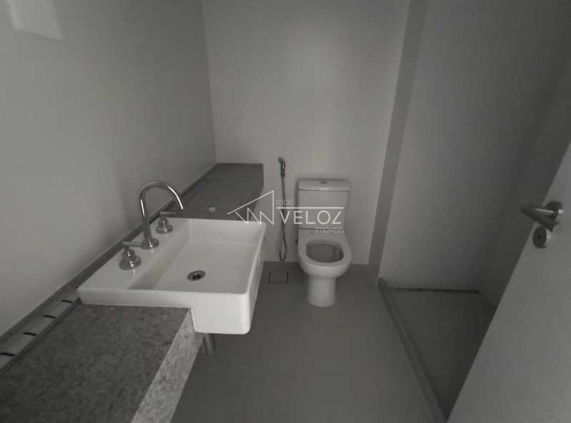 Apartamento à venda com 1 quarto, 45m² - Foto 11