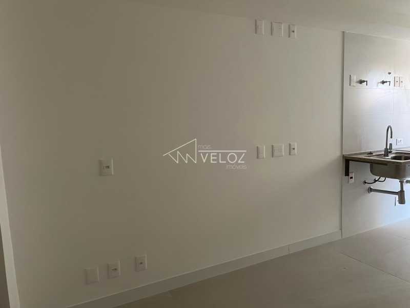 Apartamento à venda com 1 quarto, 45m² - Foto 4