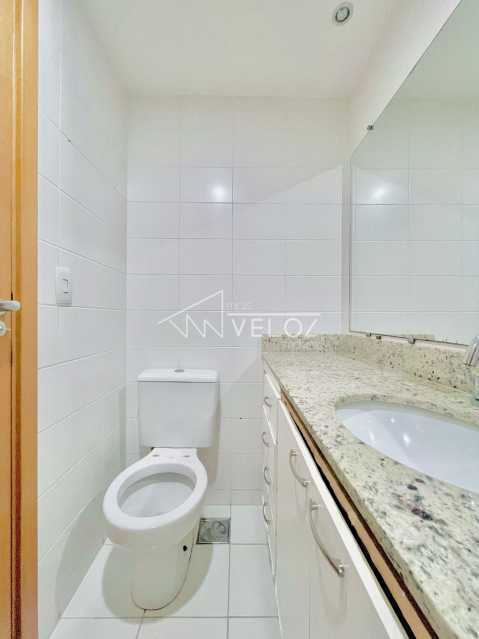 Apartamento à venda com 2 quartos, 68m² - Foto 25