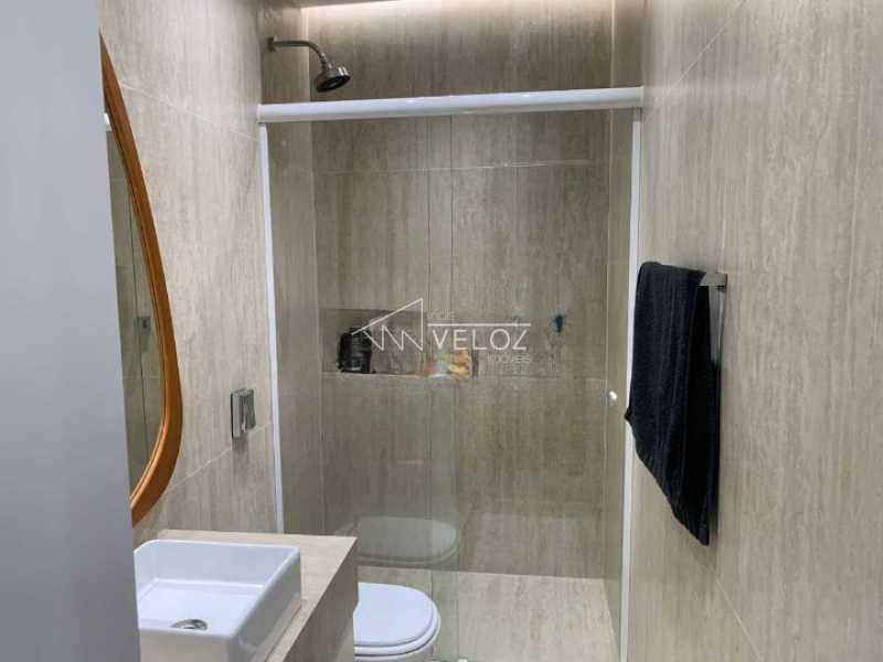 Apartamento à venda com 2 quartos, 70m² - Foto 12