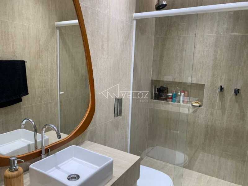 Apartamento à venda com 2 quartos, 70m² - Foto 11