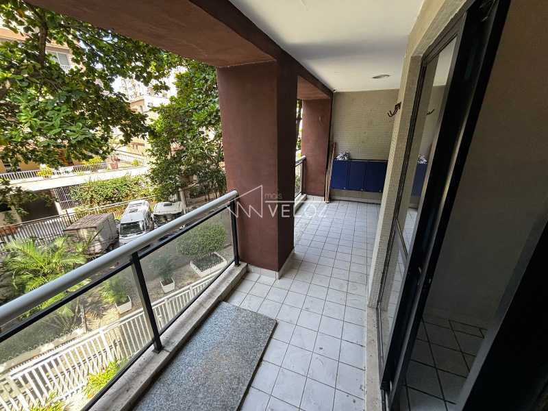 Apartamento à venda com 2 quartos, 82m² - Foto 1