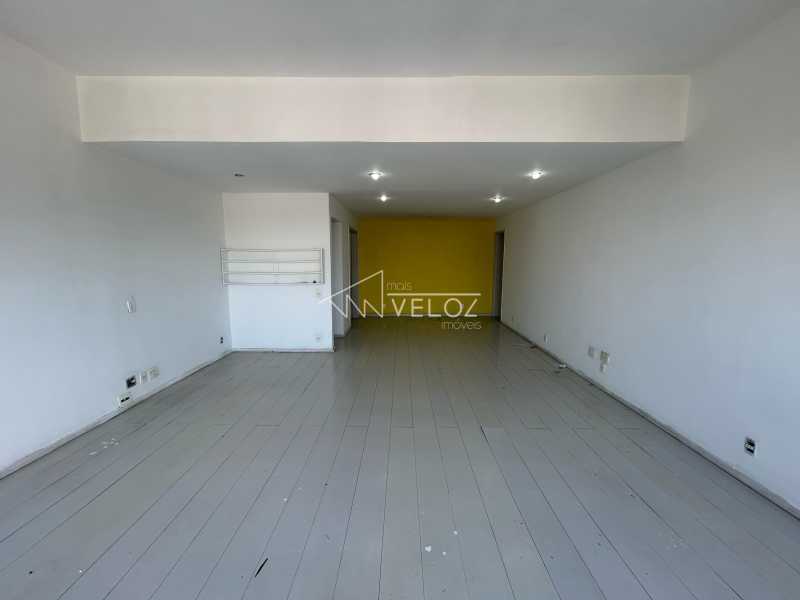 Apartamento à venda com 2 quartos, 98m² - Foto 1