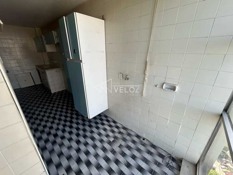 Apartamento à venda com 2 quartos, 98m² - Foto 10