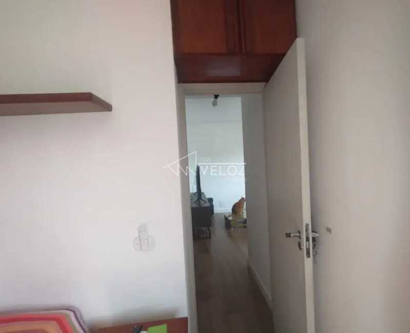 Apartamento à venda com 1 quarto, 58m² - Foto 22