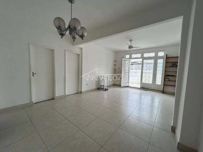 Apartamento à venda com 2 quartos, 101m² - Foto 28