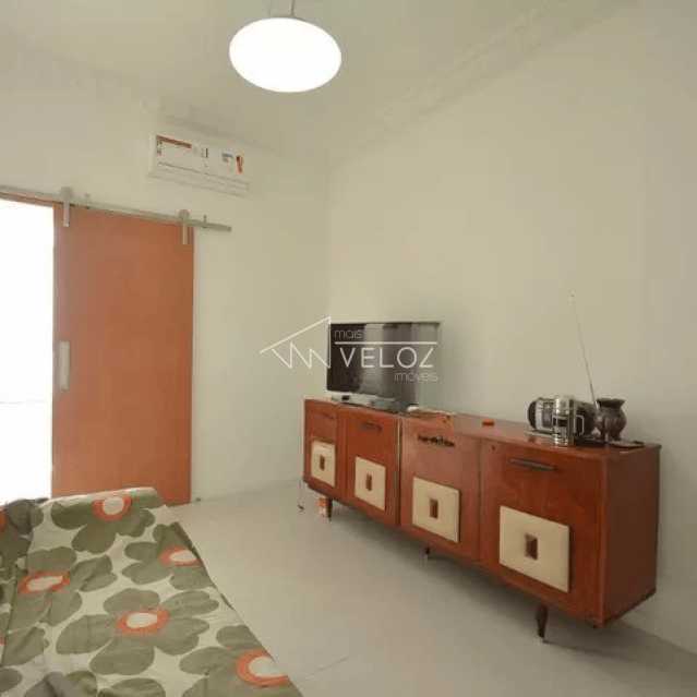 Apartamento à venda com 1 quarto, 52m² - Foto 1