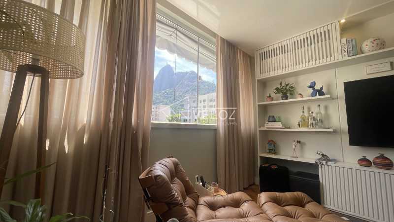 Apartamento à venda com 2 quartos, 85m² - Foto 3