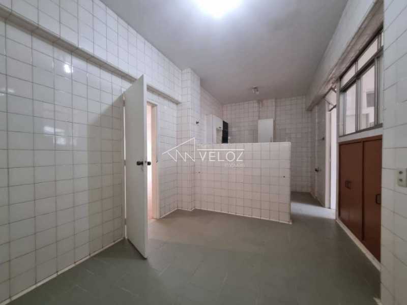 Apartamento à venda com 4 quartos, 146m² - Foto 21