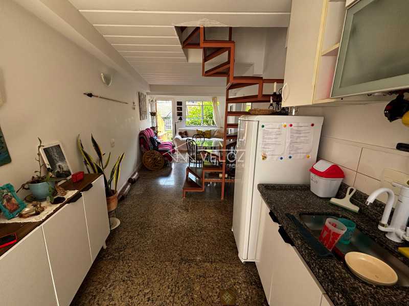 Apartamento à venda com 2 quartos, 75m² - Foto 5