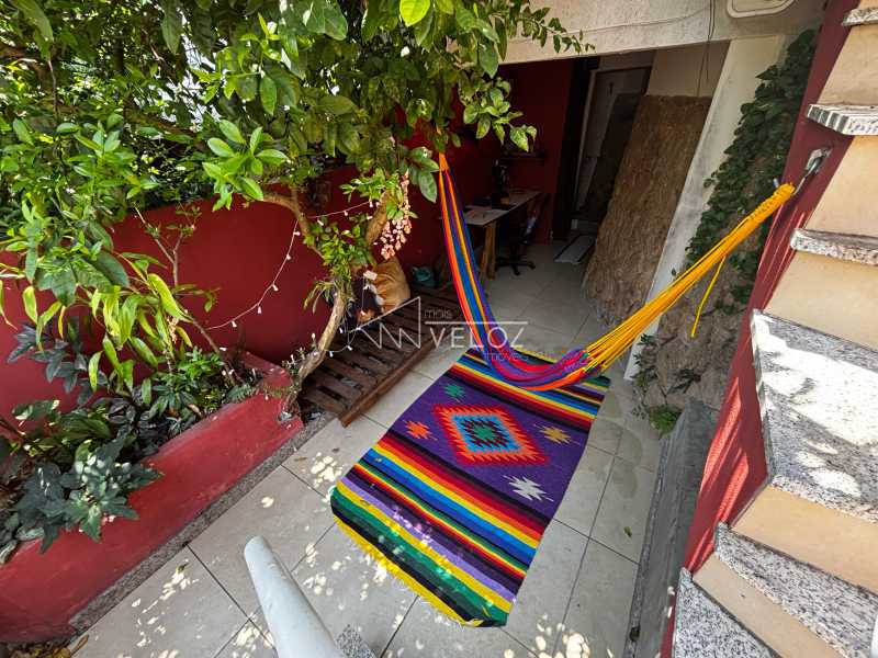 Apartamento à venda com 2 quartos, 75m² - Foto 7