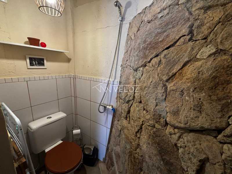 Apartamento à venda com 2 quartos, 75m² - Foto 12